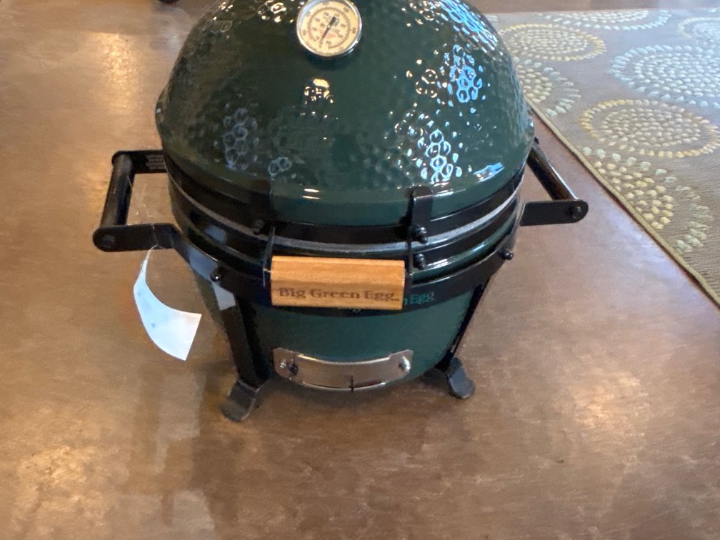 BIG GREEN EGG