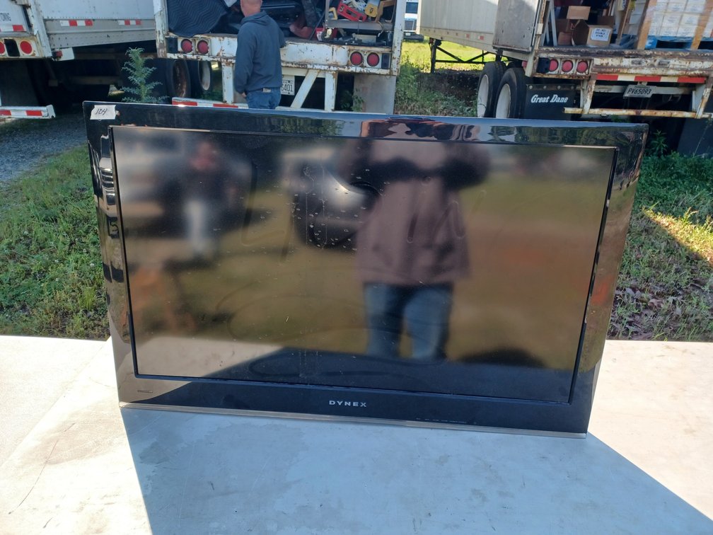 Dynex 40 inch TV 