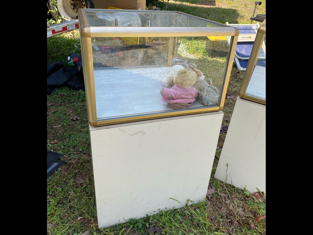 Display Cabinet