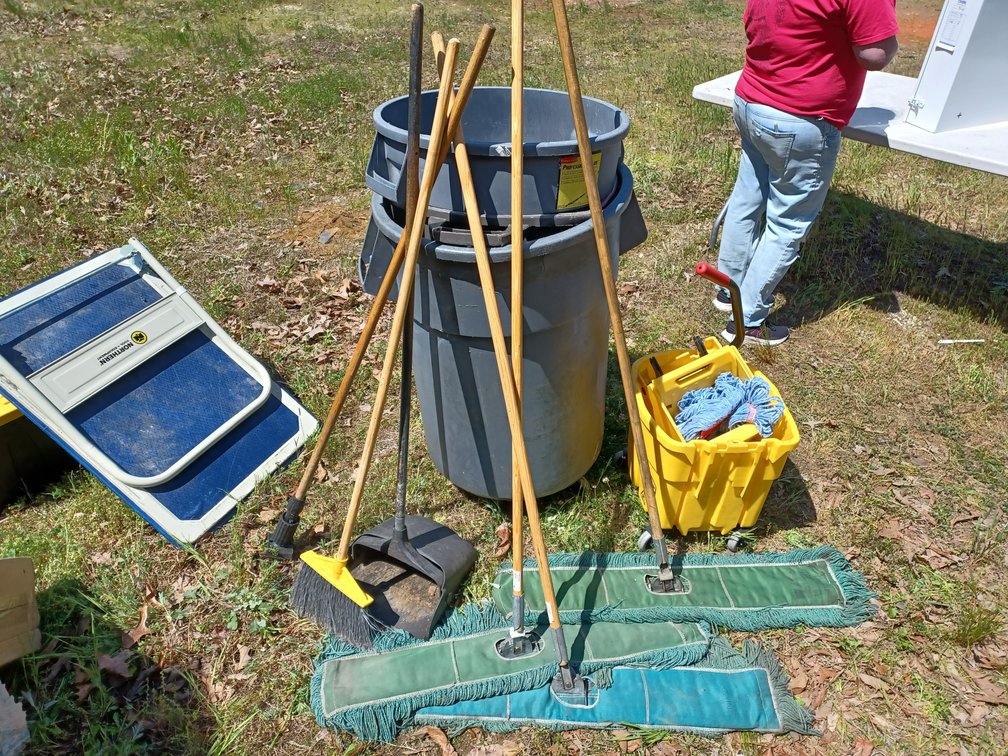 Cleaning Lot 2
