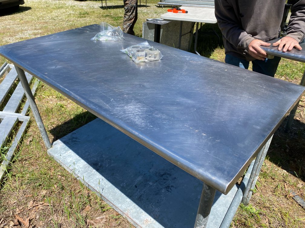 Stainless steel prep table