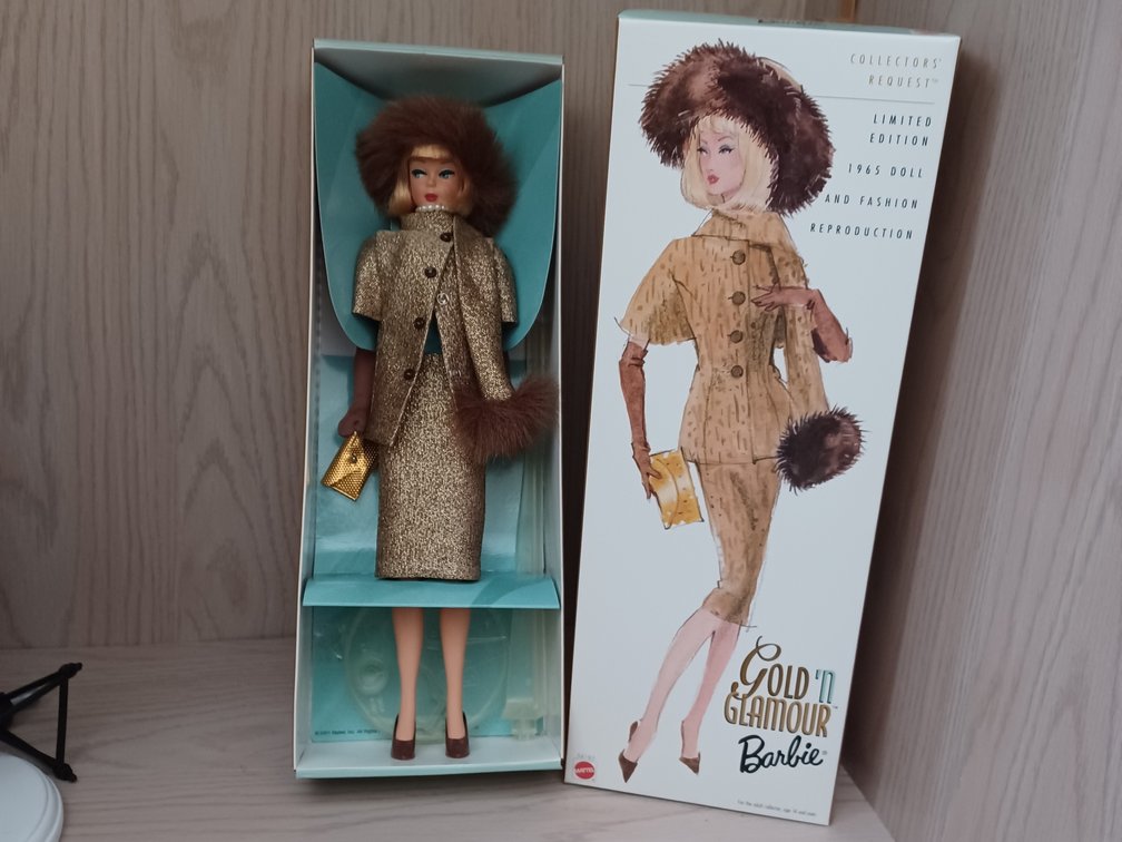 Gold 'n Glamour Barbie