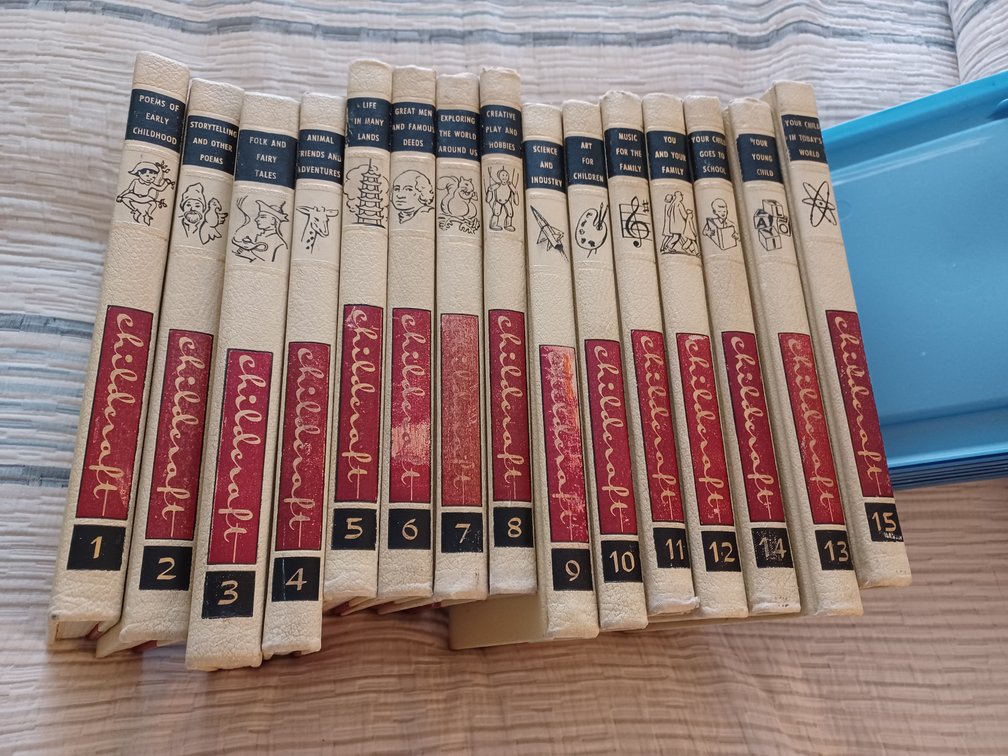 Childcraft 15 Volume Book Set