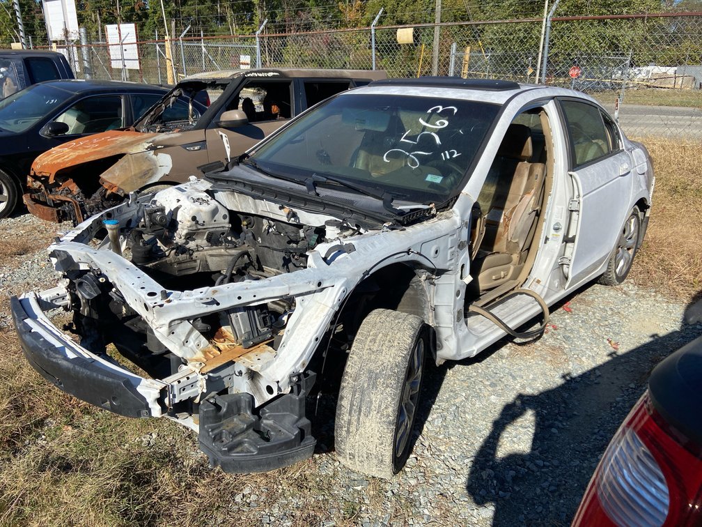2008  Honda  Accord  VIN #  1HGCP26838A032563