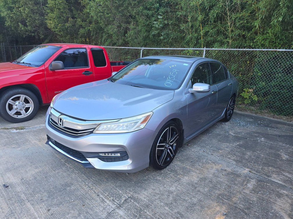 2017  Honda  Accord runs/Drives  VIN #  1HGCR3F9XHA045254