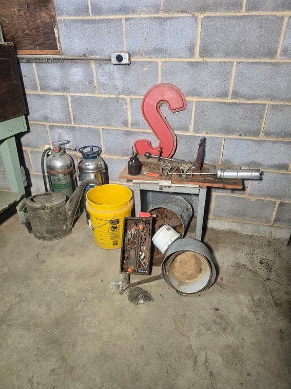 Misc lot of tools and fire extinguishers