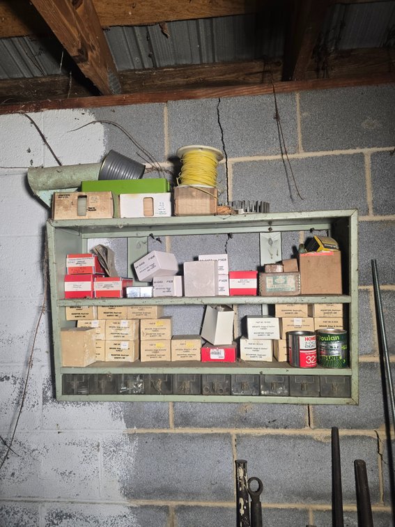 Shelf & Contents