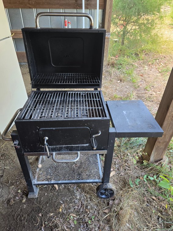 Charcoal grill