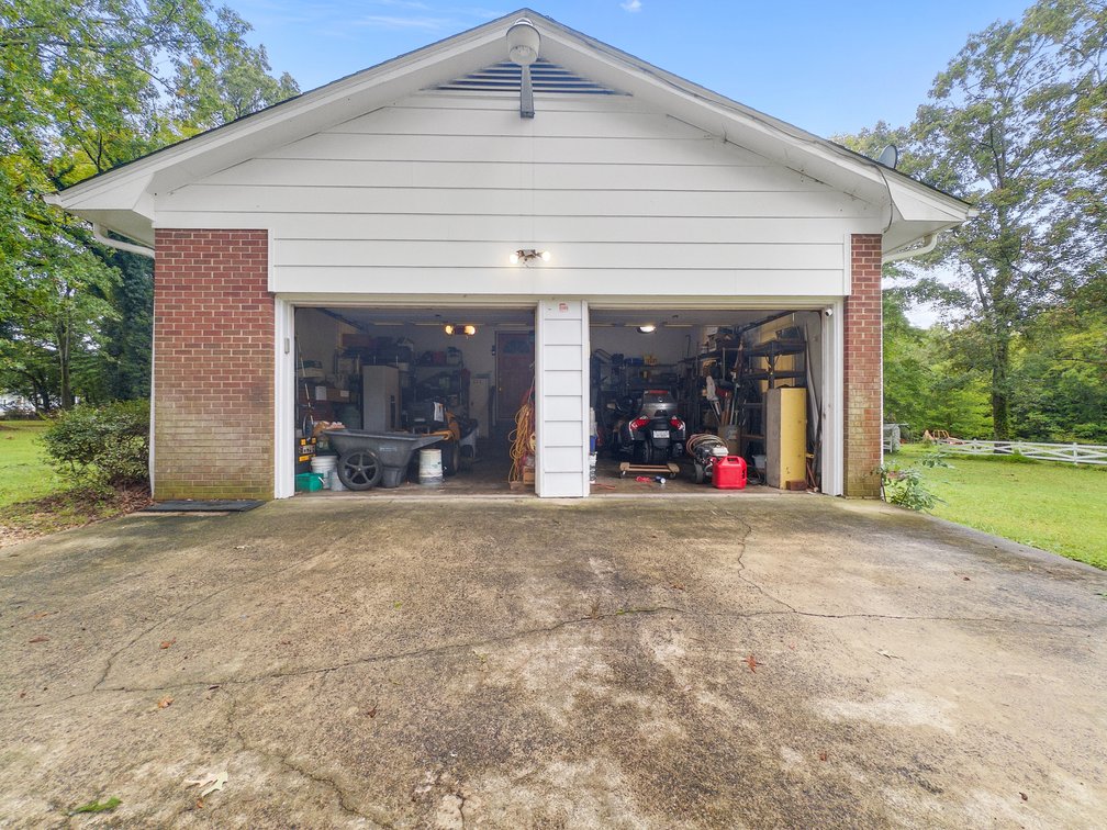 Image for 206 Ellington Road