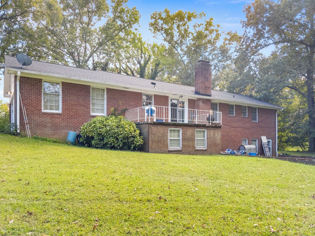 Image for 206 Ellington Road