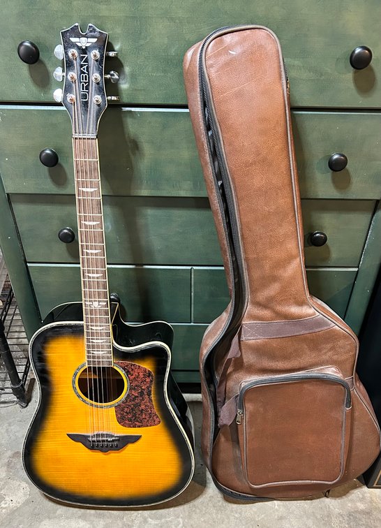 Keith Urban Guitar w/Case