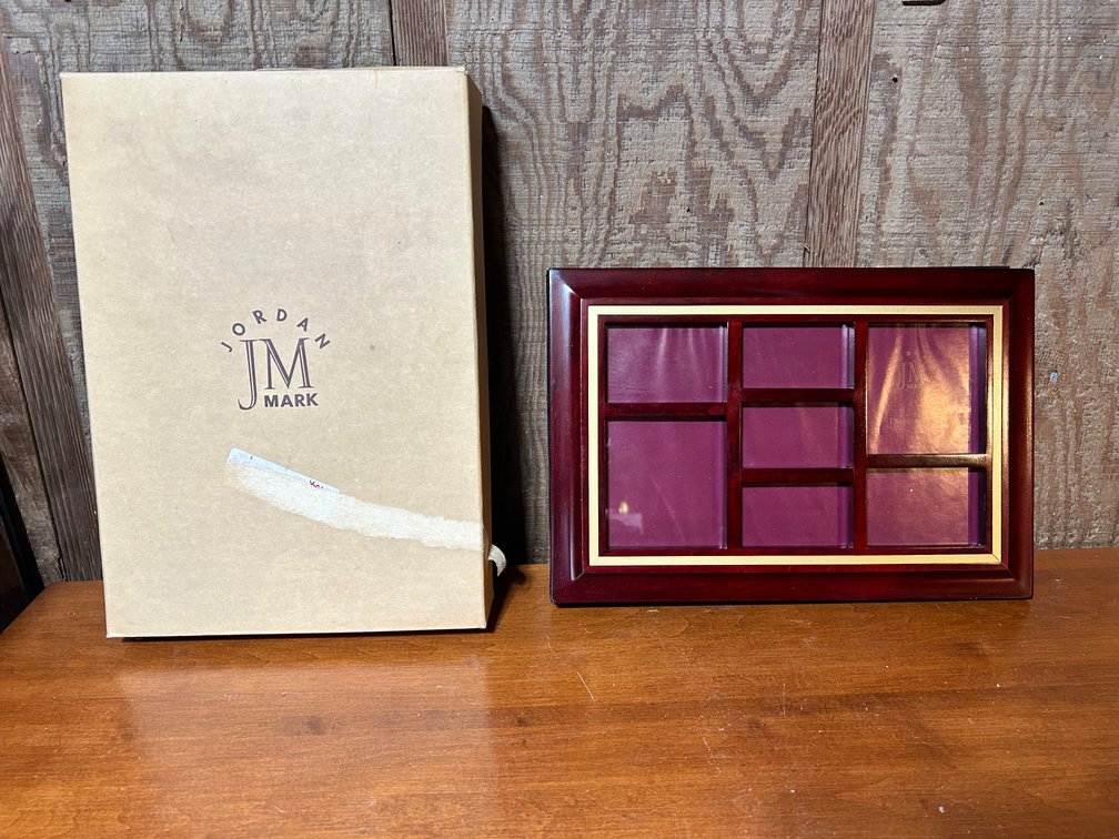 New Jordan Mark Wooden Photo Album
