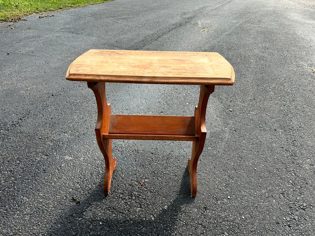 Magazine Rack Side Table 24x23x11