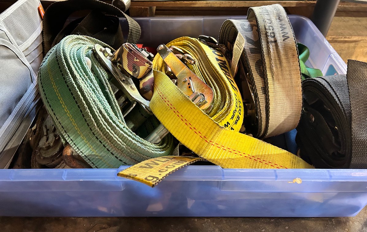 Multiple Ratchet Tie Down Straps