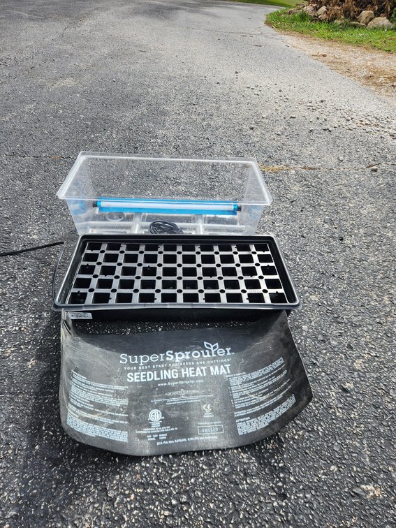 Super Sprouter Seedling Heat Mat with Planter and Light.