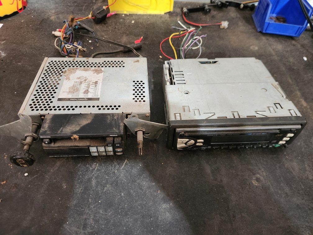 Car Radios, Untested
