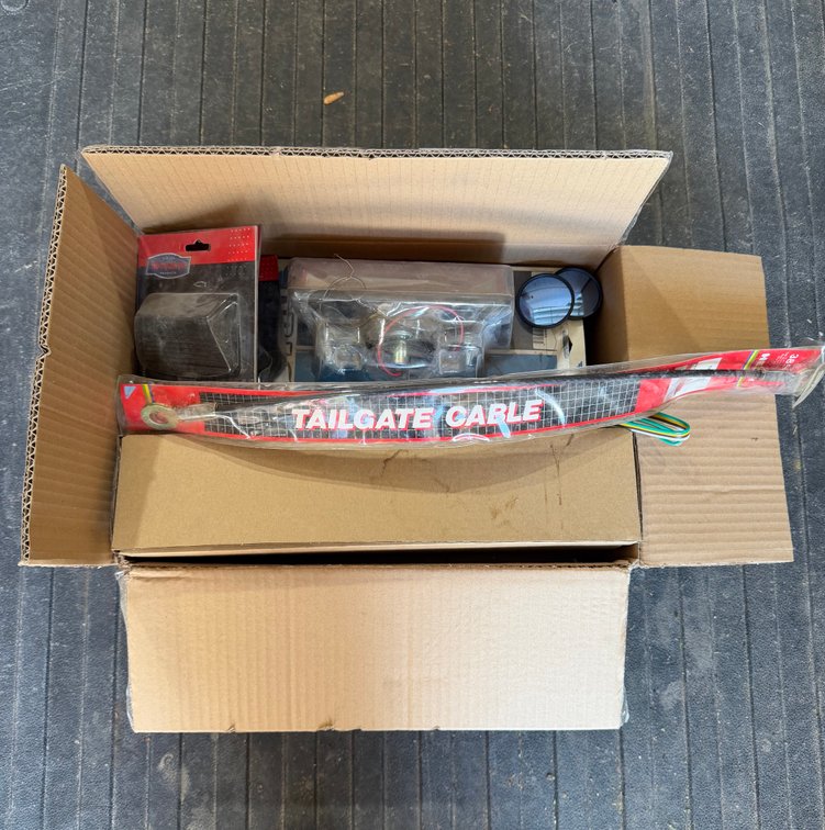 Lot of small vehicle accessories and hardware