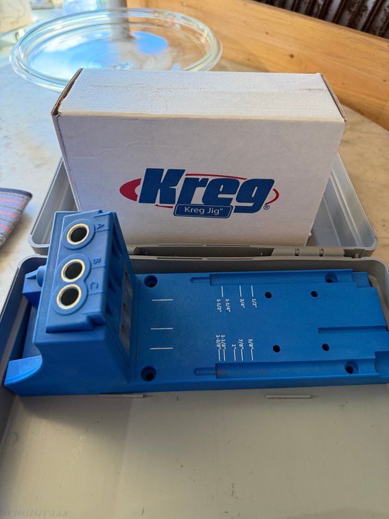 Kreg pocket hole jig