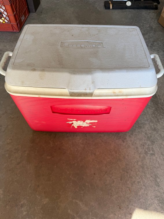 Lot of coolers - see all photos