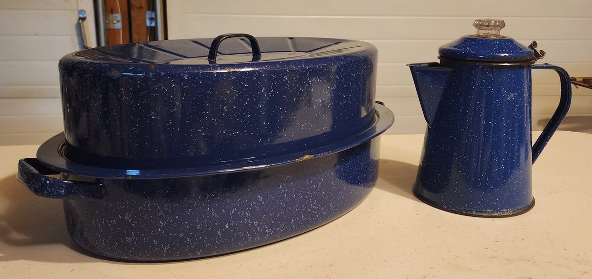 Blue Speckled Enamel Roasting Pan 18"x 11.75" and Coffee Pot. 