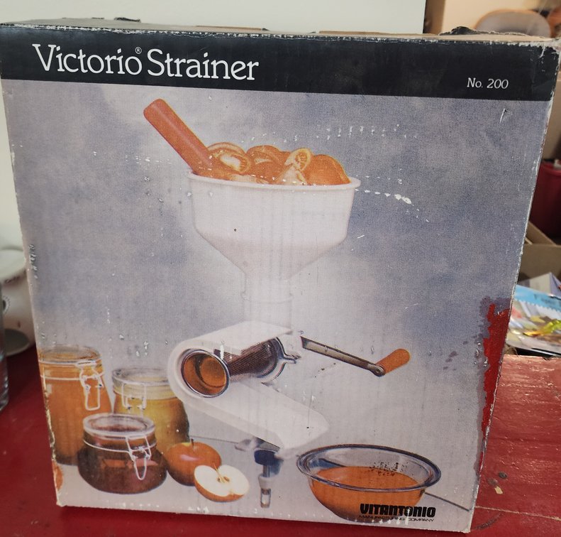 Victorio Food Strainer