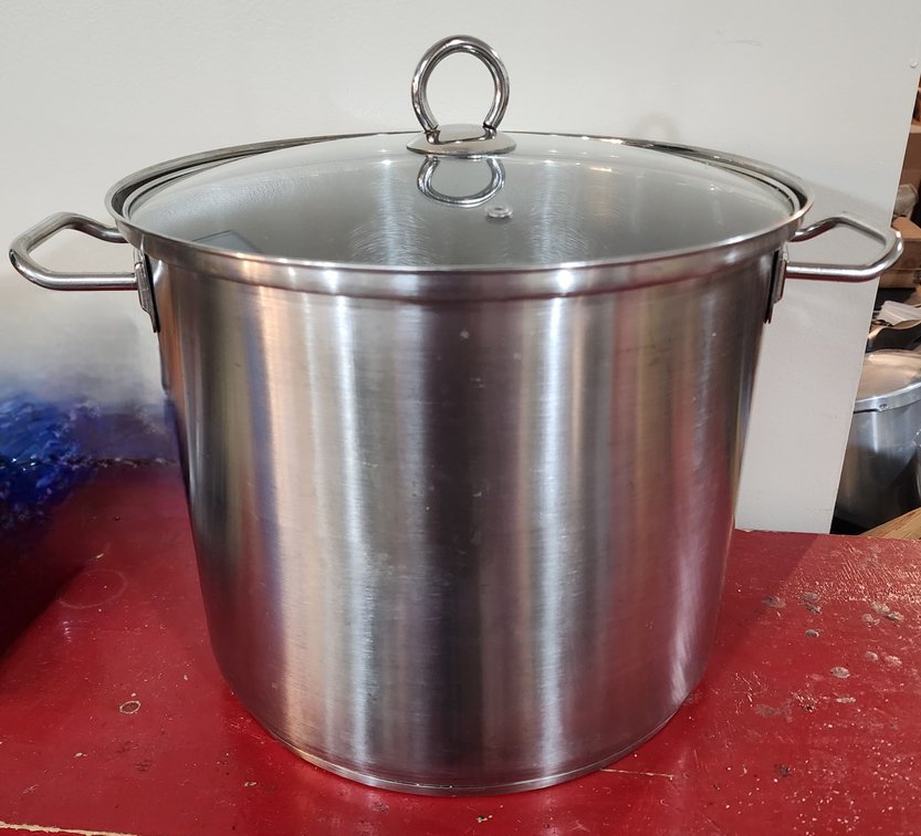 Stainless Steel Stock Pot with Glass Vented Lid 12"dx 10"h