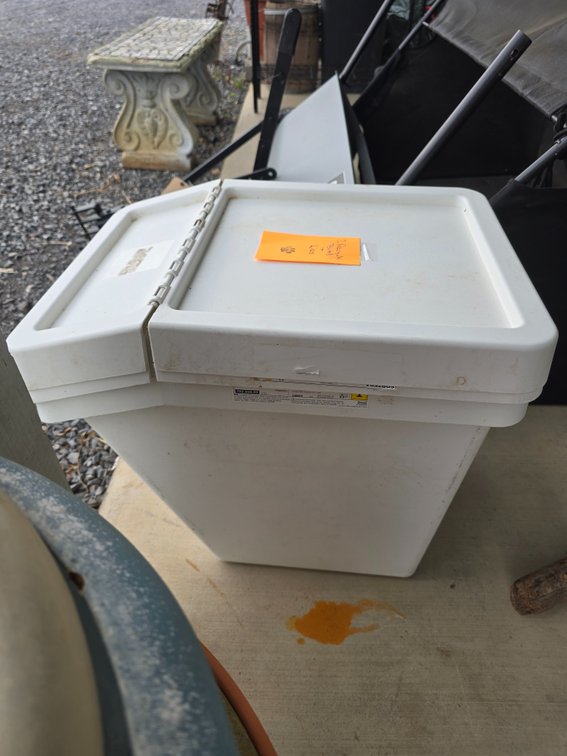 Recycle bins, 2.