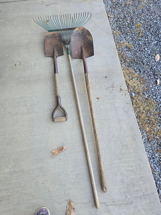 Rakes, shovels