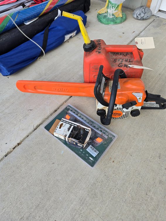 Stihl chainsaw, MS 170, WITH GAS CAN