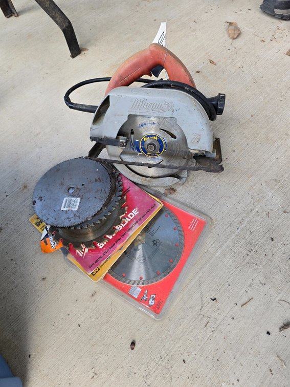 Milwaukee skill saw, and blades