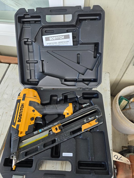 Bostitch air nail gun in case