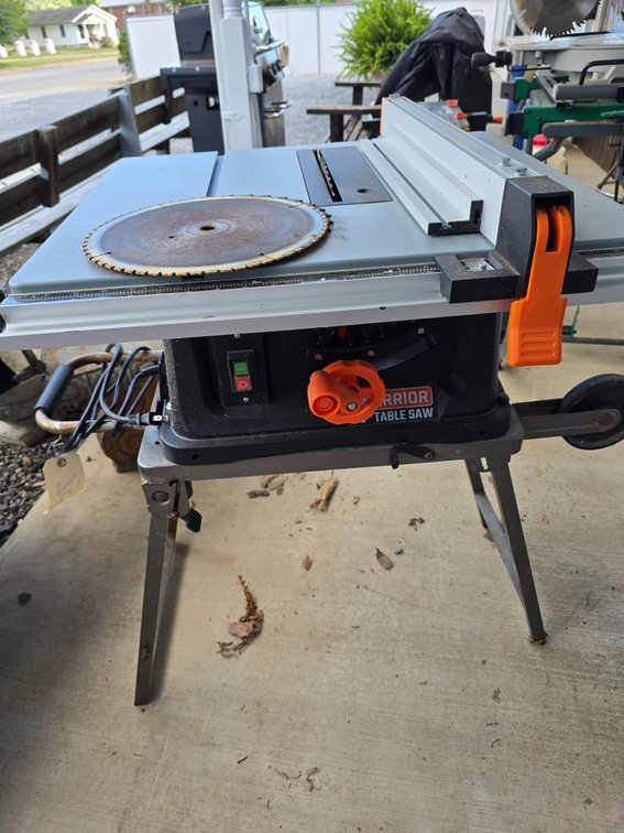 Warrior table saw on stand