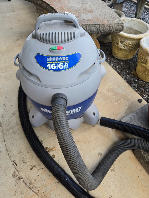 SHOP VAC, 16  gal. 6.0 hp