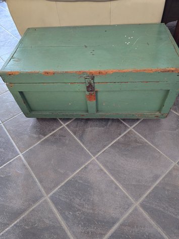 Image for Primitive blanket chest