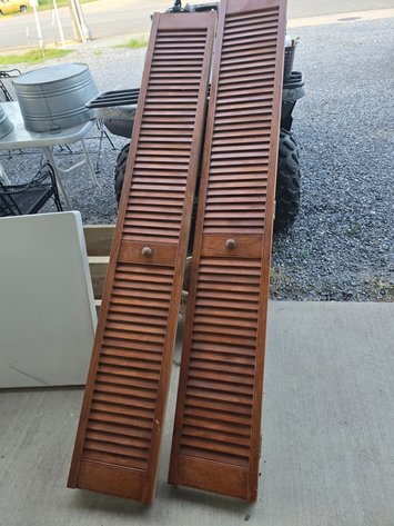 Image for Pair 80, shutter closet doors