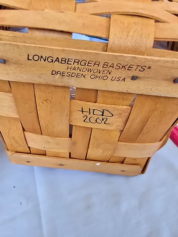 Image for 2002 Longaberger selected gathering basket