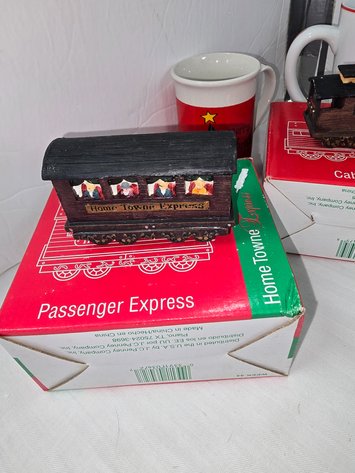 Image for Home Towne Express 1998, EC, MUGS