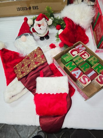 Image for Christmas wreath,  stocking, BLOCKS