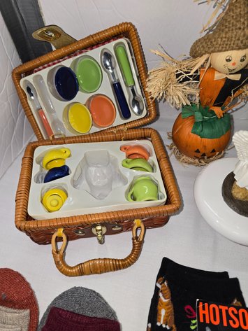 Image for New kitty socks, Boys Bears,Wedgewood orna.  ect