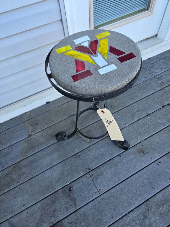 VMI STOOL