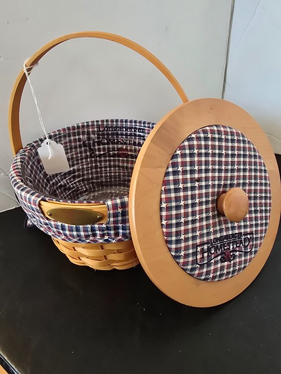 Longaberger woven memories basket,  2002