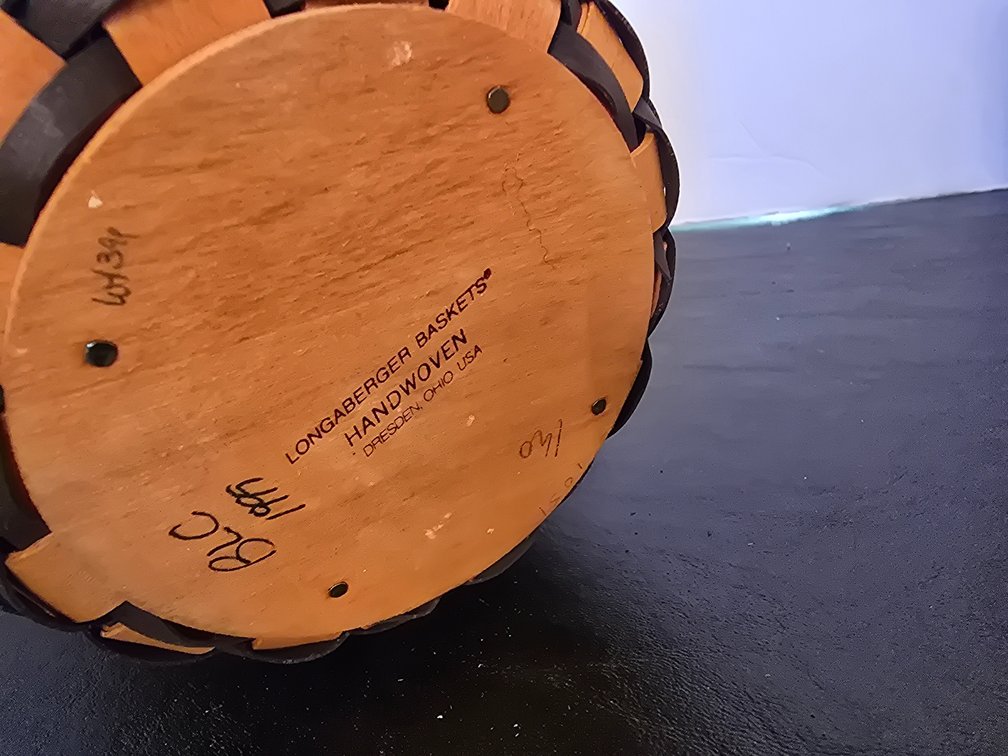 Longaberger basket 1999, liner and protector