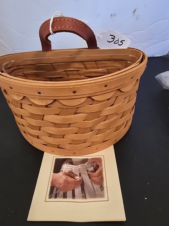 LONGABERGER  flat basket,  with protector,  2006