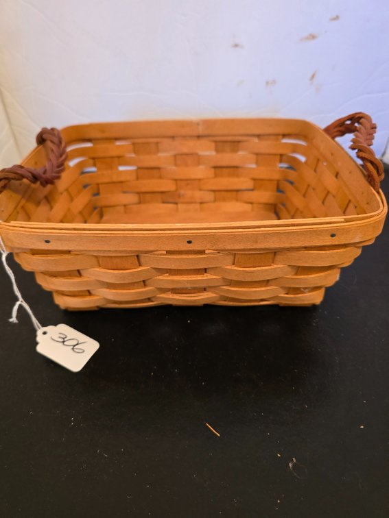 Longaberger basket,  rectangular,  leather handles