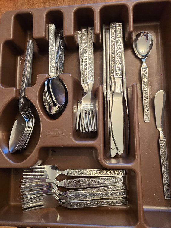 Stainless serving utensils
