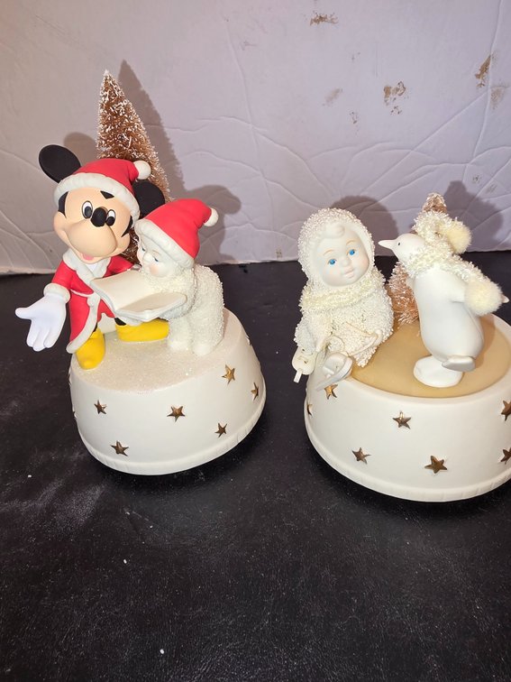 Deot. 56, Snowbabies Musuc Boxes