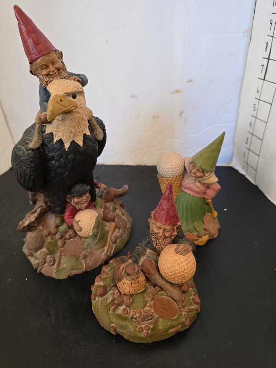 Golf gnomes