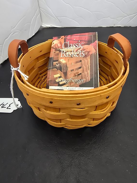 Longaberger basket with leather handles 2002