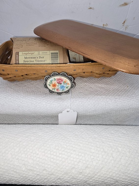 Longaberger basket,  with protector and tie on Mothers Day 2003