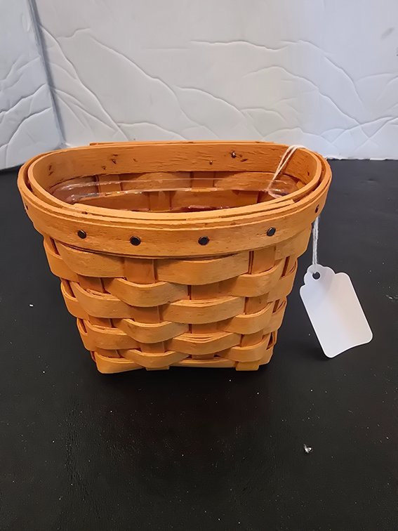 2002 longaberger sm basket